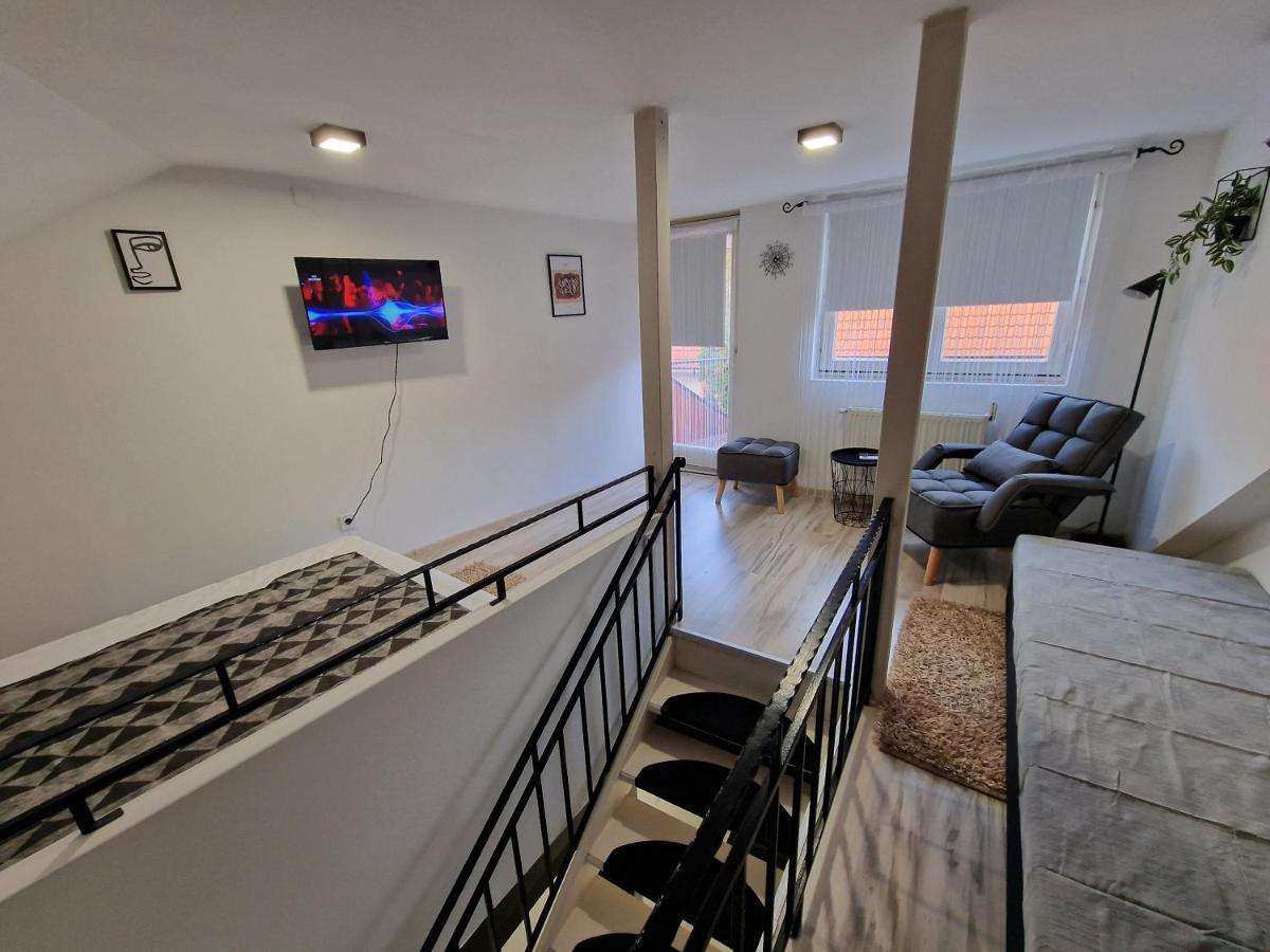 Schmidt Apartman Miskolc Belvarosaban Esterno foto